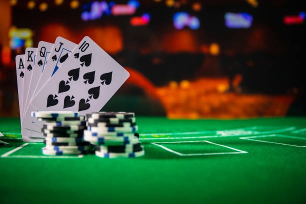 Baccarat betting interface on 12 toto showing Player, Banker, and Tie bet options